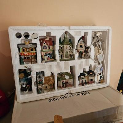 Sale Photo Thumbnail #414