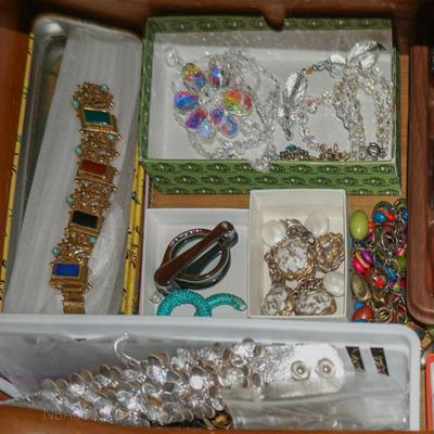 Sale Photo Thumbnail #81