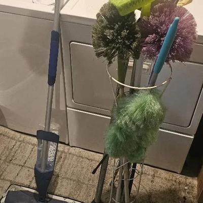 Bona Sweeper & Dusters w/ Stand
