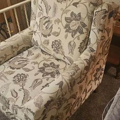 Upholstered Accent Chair – Floral Pattern
