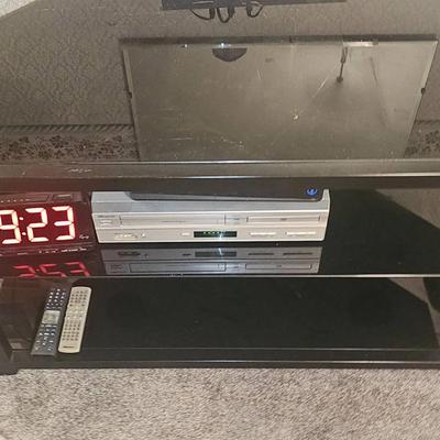 TV Stand w/ Memorex Combo VHS/DVD player & Clock