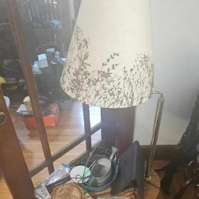 Living Room Planters, End Tables & Lamps Built in