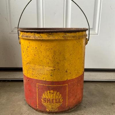Shell Oil Container 