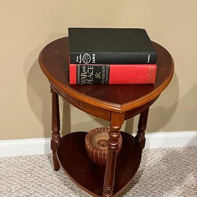 Sale Photo Thumbnail #48: heart table