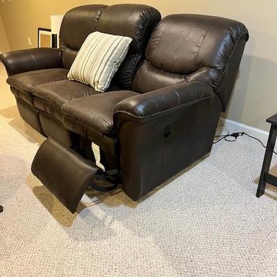 Sale Photo Thumbnail #67: couch both sides adjust