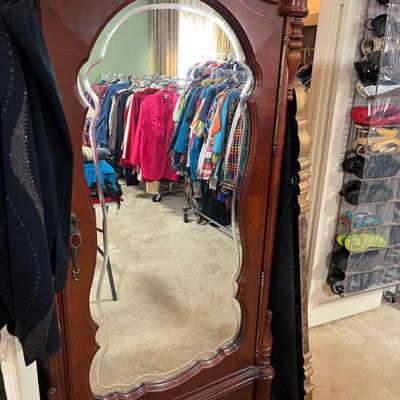 Sale Photo Thumbnail #118