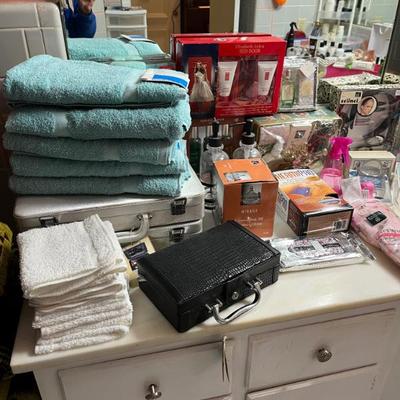 Sale Photo Thumbnail #121