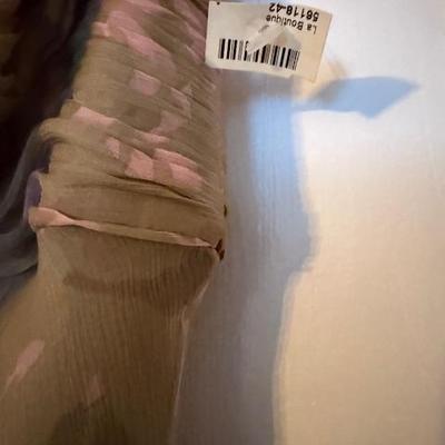 Sale Photo Thumbnail #88