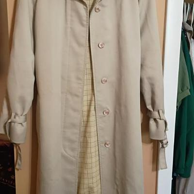 Sale Photo Thumbnail #40