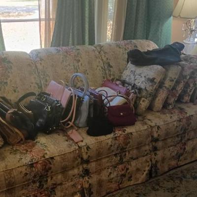 Sale Photo Thumbnail #227