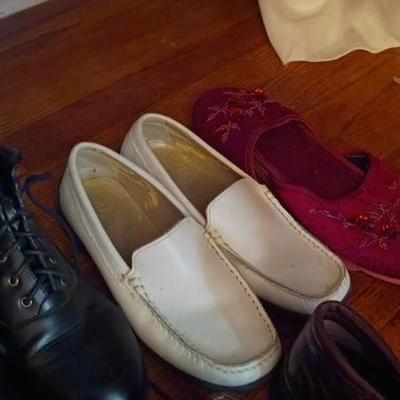 Sale Photo Thumbnail #90