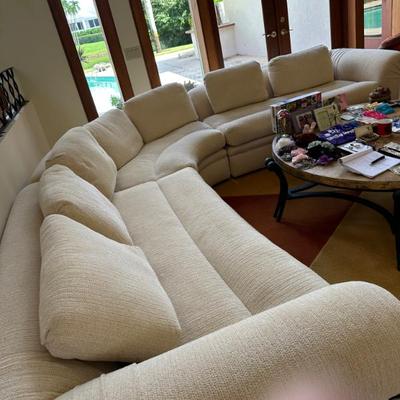 SECTIONAL SOFA IN BEIGE 75x54x73