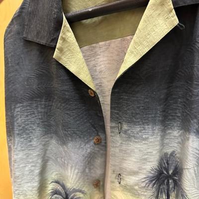 mens shirts size Large