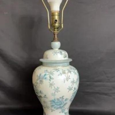 Ginger Jar Lamp 