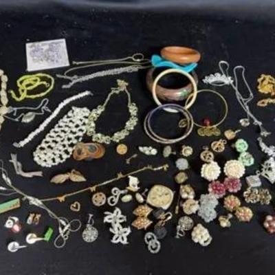 Costume Jewelry 