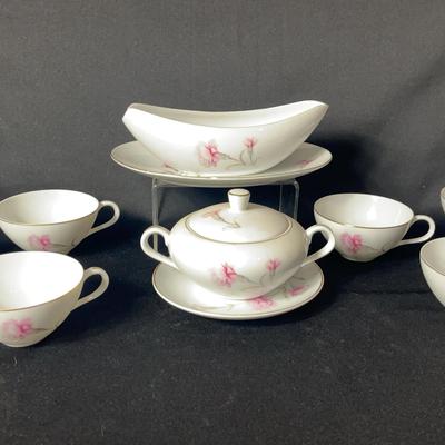Royal Court Tea Set