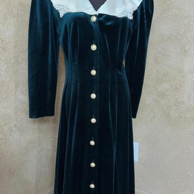 Green Velvet Dress And Historic Gown Collection Book