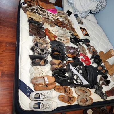 Sale Photo Thumbnail #389