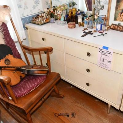 0017 some highlights naperville estate sale