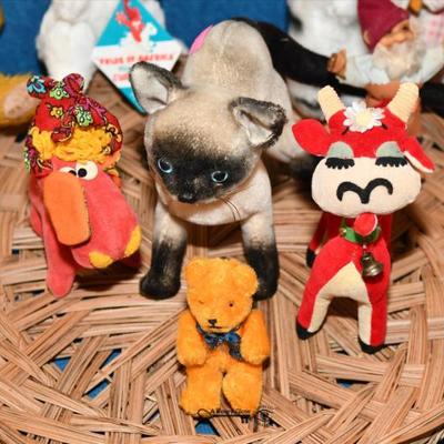 0004 some highlights naperville estate sale