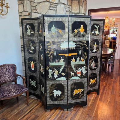 Sale Photo Thumbnail #20: Stunning vintage Chinese Coromandel lacquer and jade 6-panel room divider