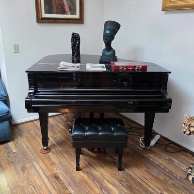 Sale Photo Thumbnail #10: Kurzweil Mark 150 Ensemble Grand black lacquer piano