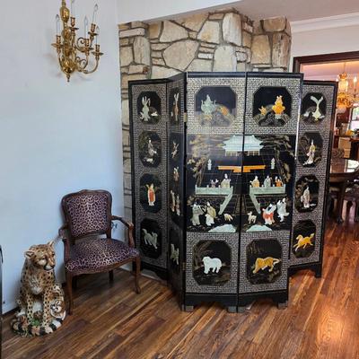 Sale Photo Thumbnail #2: Stunning vintage Chinese Coromandel lacquer and jade 6-panel room divider