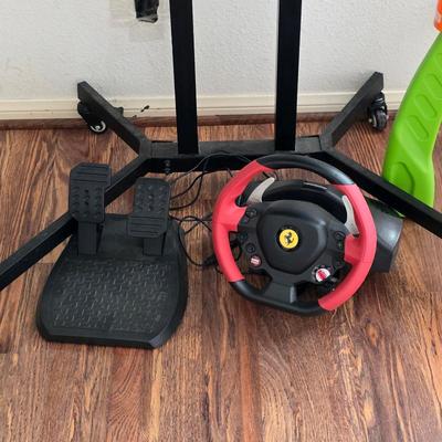 Sale Photo Thumbnail #82: Thrustmaster Ferrari 458 racing wheel and pedals for Xbox