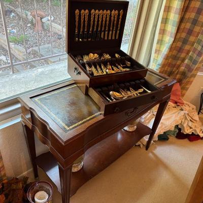 Sale Photo Thumbnail #242