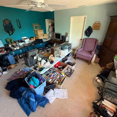 Sale Photo Thumbnail #125