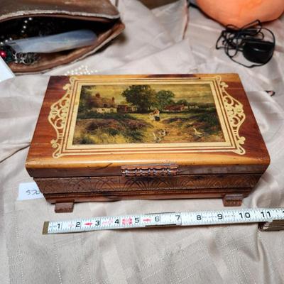 Sale Photo Thumbnail #867