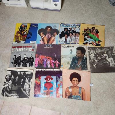 Sale Photo Thumbnail #927