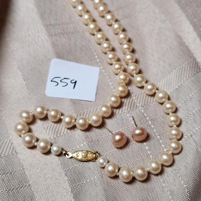 Sale Photo Thumbnail #840