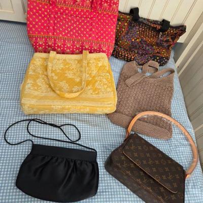 Sale Photo Thumbnail #259