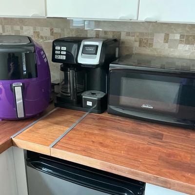 Deep Fryer, Coffee Maker And Microwave 