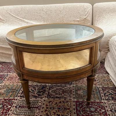 Weiman Vitrine Curio Table 28” Round