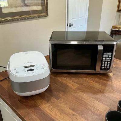 Cuckoo Rice Cooker & Hamilton Beach Micro