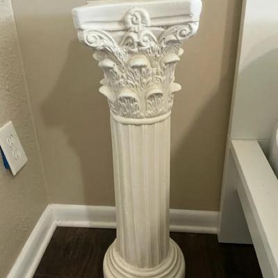 Round Pedestal Plaster