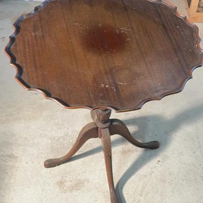 Antique Pie Crust Table