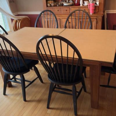 Farmhouse Style Table & 6 Chairs