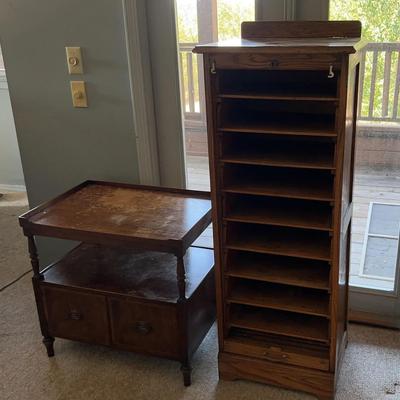 Shelf Organizer & Wooden Nightstand