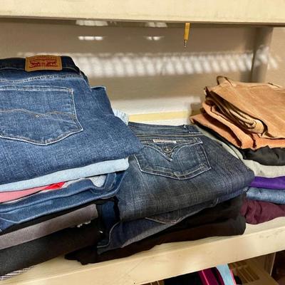 Sale Photo Thumbnail #113: Jeans 