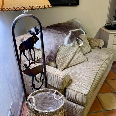 Double sitting chair - turns into a pull out twin ! 