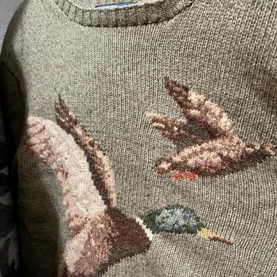 Sale Photo Thumbnail #108: Duck  sweater 