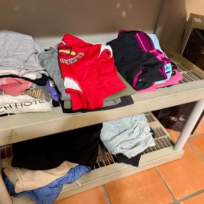 Sale Photo Thumbnail #114: Clothing 