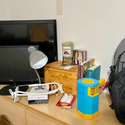 Sale Photo Thumbnail #116: Office 