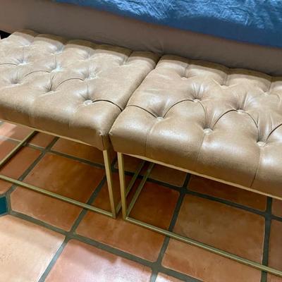 Extra sitting benches 