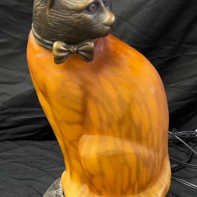 Lot 404: Vintage Cat Figural Table Lamp with Bronze-Style Head and Amber Glass Body – Art Deco Reviv