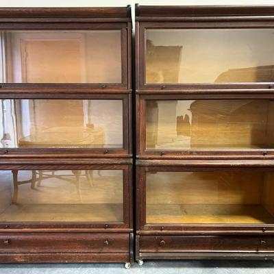 Lot 308: Pair of Antique Barrister-Style Oak Bookcases with Glass Doors