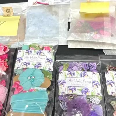 Lot 133:  The Violet Pansy & Chick Bird DIY Mini Hat Craft Kit Lot